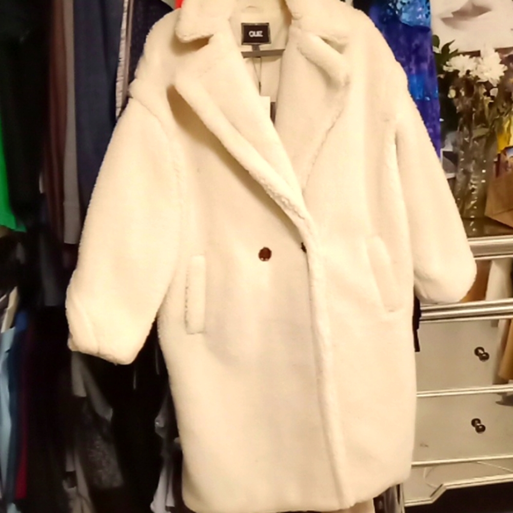 Quiz furry teddy bear long coat